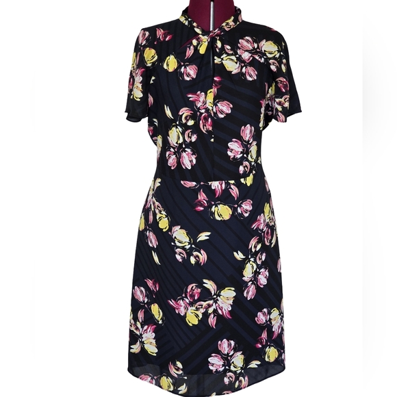 Banana Republic Floral Black Dress Size 12 Casual Feminine Classic - Picture 2 of 11